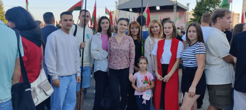 Патриотическая акция "Беларусь, вперед"!